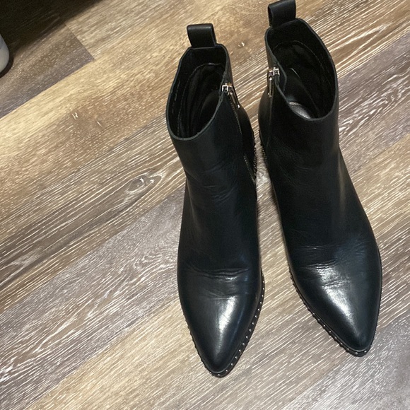 Dolce Vita Studded Ankle Bootie size 7.5 - Picture 4 of 5